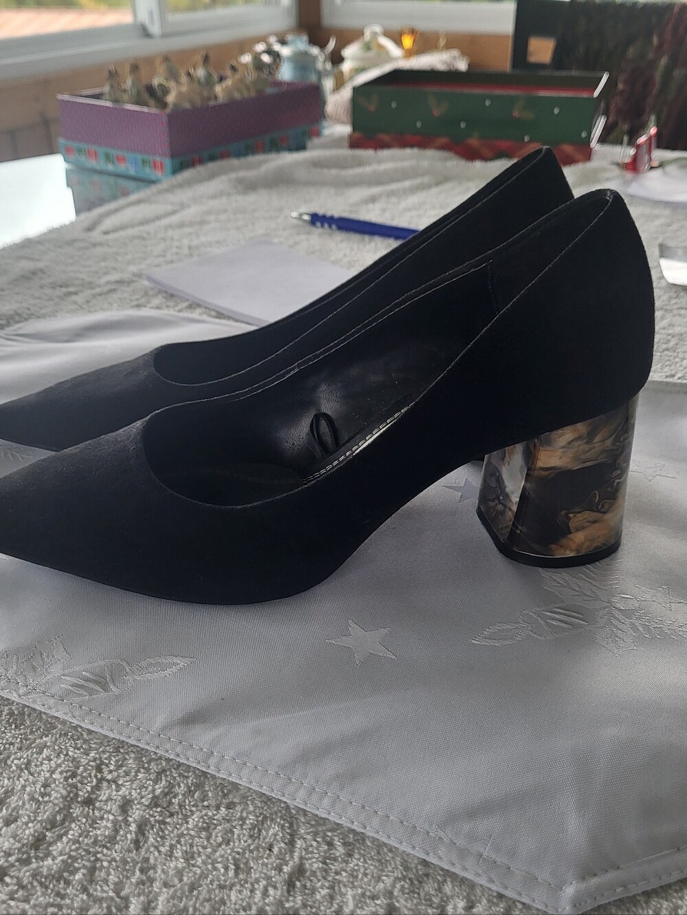 Zara Black Suede Pointed-Toe Pumps Sizec8 1/2